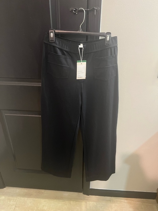 HALARA Pants - HALARA Black Cropped Wide-Leg Pull-On Pants